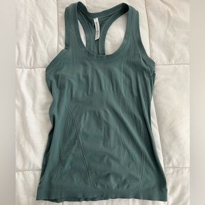 Athleta tank top